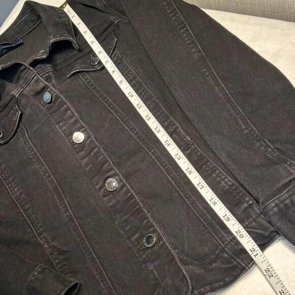 Charter Club Denim Jean Jacket Black Womens Sz Large Petite Button Front Casual - Picture 10 of 11